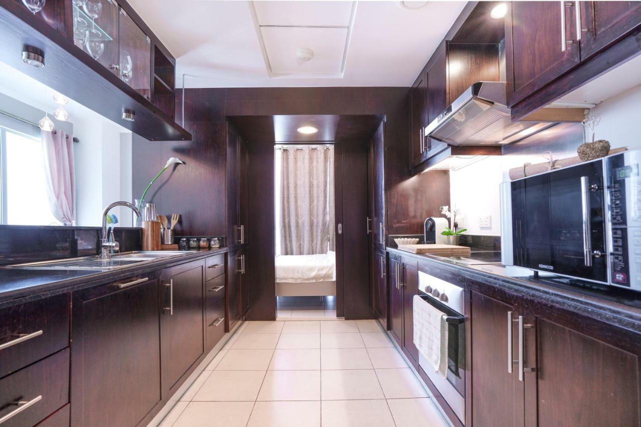 Elite Royal Apartment - Full Burj Khalifa & Fountain View - Premier - 2 Bedrooms & 1 Open Bedroom Without Partition Dubai Exteriör bild